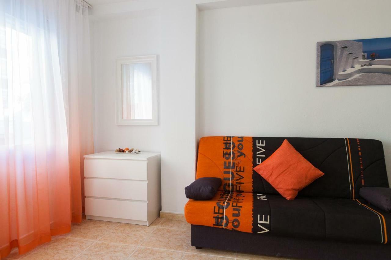 Apartment On San Julian Torrevieja Bagian luar foto